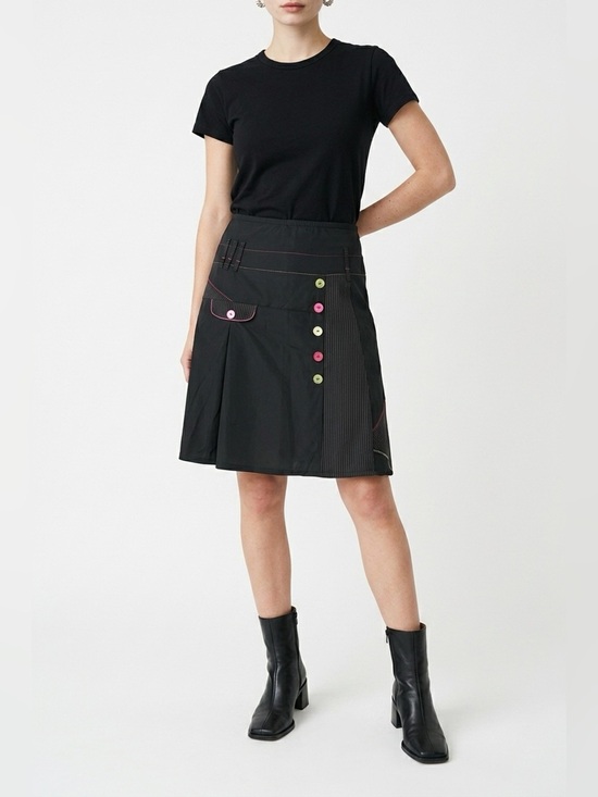 Dresses & Skirts - Pull on skirt